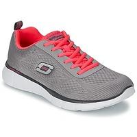 Skechers EQUALIZER women\'s Running Trainers in grey