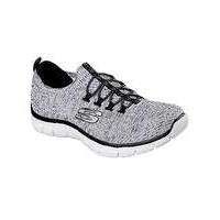 Skechers Stretch Knit Bungee Slip On