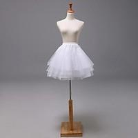 Slips A-Line Slip Ball Gown Slip Knee-Length 4 Tulle Netting Polyester