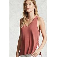 sleeveless dolphin hem top