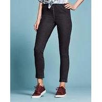 Slim-Leg Jeggings Short