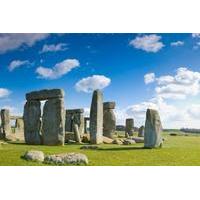 Small-Group Day Trip to Stonehenge, Glastonbury and Avebury from London