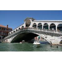 Small-Group Tour: Best of Venice Walking Tour and Grand Canal Water Taxi Ride