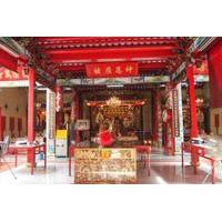 Small-Group Chinatown Walking Tour Including Sampeng Market