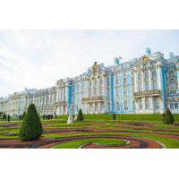 Small-Group 2-Day Visa-Free St Petersburg Highlights Tour