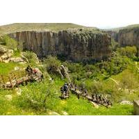 Small Group: Ihlara Valley and Derinkuyu Underground City Tour