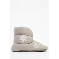 Snow Flake Slipper Boots