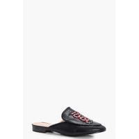 Snake Embroidered Loafer - black