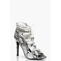 Snake Ghillie Lace Heel - white