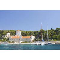 Solta Island Day Trip from Split: Sightseeing and Food Tour by Electric Bike