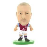 Soccerstarz - Aston Villa Alan Hutton - Home Kit (2016 Version)