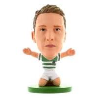 Soccerstarz - Celtic Kris Commons - Home Kit