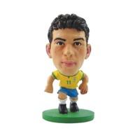 Soccerstarz Brazil International Figurine Blister Pack Featuring Oscar Home Kit