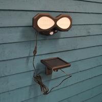 solar powered pir dual security light by smart solar