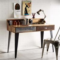 Sorio Desk, Natural