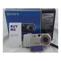 Sony Cybershot DSC - P7 Digital Camera, Boxed.
