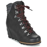 sorel conquest wedge womens snow boots in black