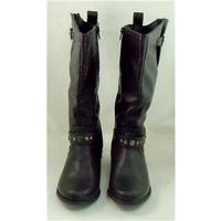 So Fabulous black calf length boots Size 5