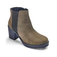 Sole Diva Chunky Chelsea Boots E Fit