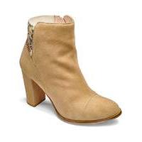 Sole Diva Ankle Boots D Fit