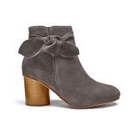 Sole Diva Leather Bow Boots EEE Fit