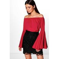 solid woven flute sleeve top raspberry