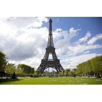 Special Access: Express Eiffel Tower Guided Tour with 2nd floor Observation Deck Access
