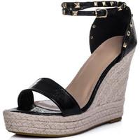 Spylovebuy VANESSA Adjustable Buckle Wedge Heel Sandals Shoes - Black Leat women\'s Espadrilles / Casual Shoes in black