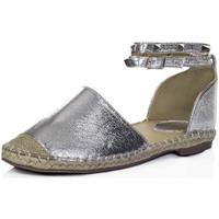 Spylovebuy ARABELL Studded Flat Espadrille Sandals Shoes - Silver Leather women\'s Sandals in Silver