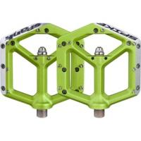 spank spike flat pedal green