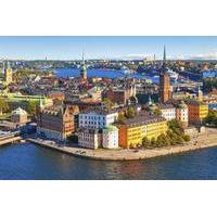 Stockholm Super Saver: Gamla Stan Walking Tour plus Modern Stockholm Walking Tour