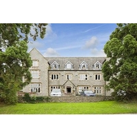 Stonecross Manor Hotel