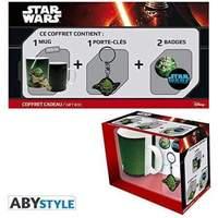 Star Wars - Yoda 460ml Mug + Yoda Keychain + 2 Badges Gift Box