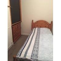 STUDENT ROOM AVAILABLE FROM JUNE