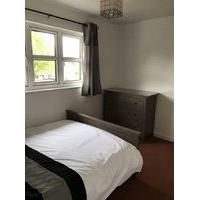 Stylish Furnished Double Room in Great House