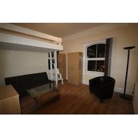 studio style double room available in a newly refurbished house in wel ...