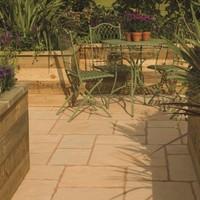 stoneflair by bradstone old town paving cotswold patio pack 640 m2 per ...