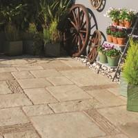 stoneflair by bradstone old town paving grey green patio pack with sla ...