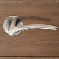 Steelworx SWL1131 Tirolo Lever Latch Handles on Round Rose