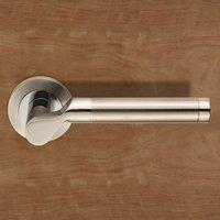 Steelworx SWL1009DUO Lucerna Lever Latch Handles on Round Rose