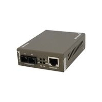 StarTech.com 1000 Mbps Gigabit Multi Mode Fiber Ethernet Media Converter SC 550m