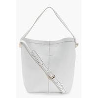 Structured Bucket Bag - white
