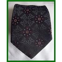 St Michael - Grey and pink patterned - Tie