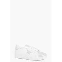 Star Detail Contrast Toe Trainer - silver