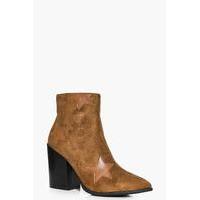 Star Detail Ankle Boot - tan