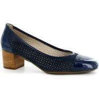 stonefly 108033 decollet women blue womens court shoes in blue