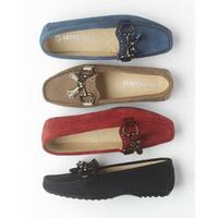 Stud Tassel Moccasin