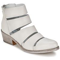 strategia aielli womens low ankle boots in white