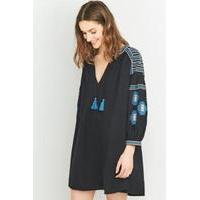 Staring at Stars Embroidered Tunic Dress, BLACK