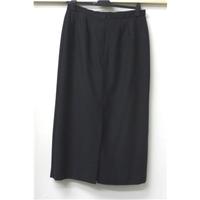 St Michael from Marks & Spencer - Size: 18 - Black - Calf length skirt